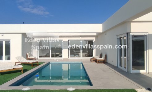 Gloednieuwe villa - Nieuwbouw - Mutxamel - 5175