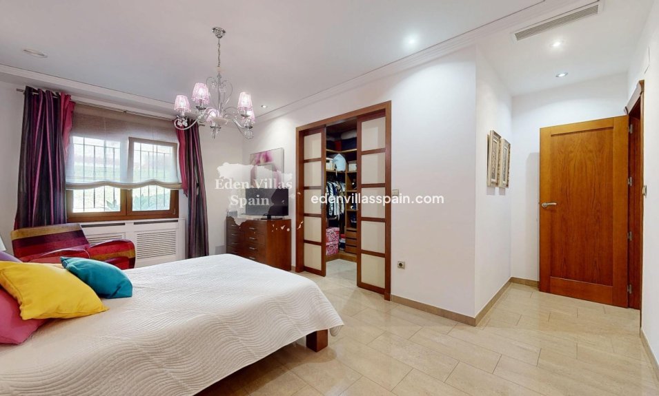 Immobilien Zweiter Hand - Landhaus - Elche