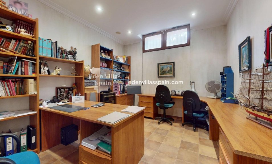 Immobilien Zweiter Hand - Landhaus - Elche