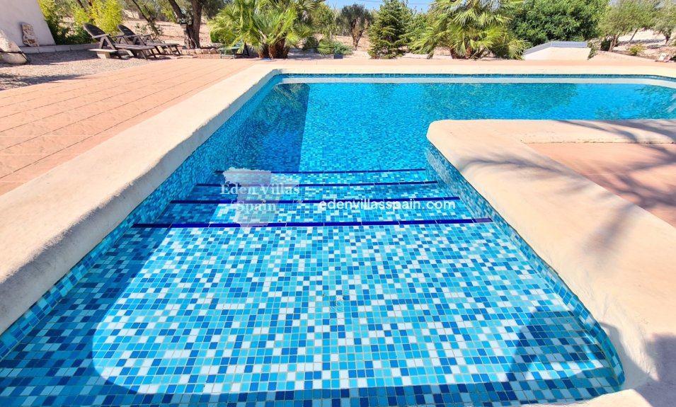 Immobilien Zweiter Hand - Landhaus - Salinas