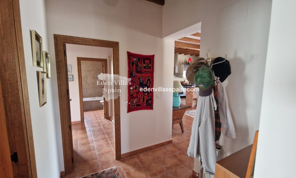 Immobilien Zweiter Hand - Landhaus - Salinas