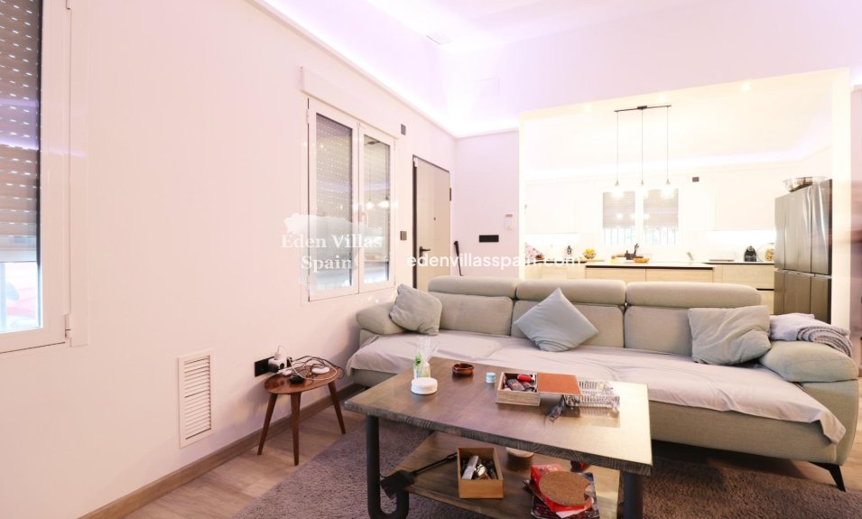 Immobilien Zweiter Hand - Landhaus - Santa Pola