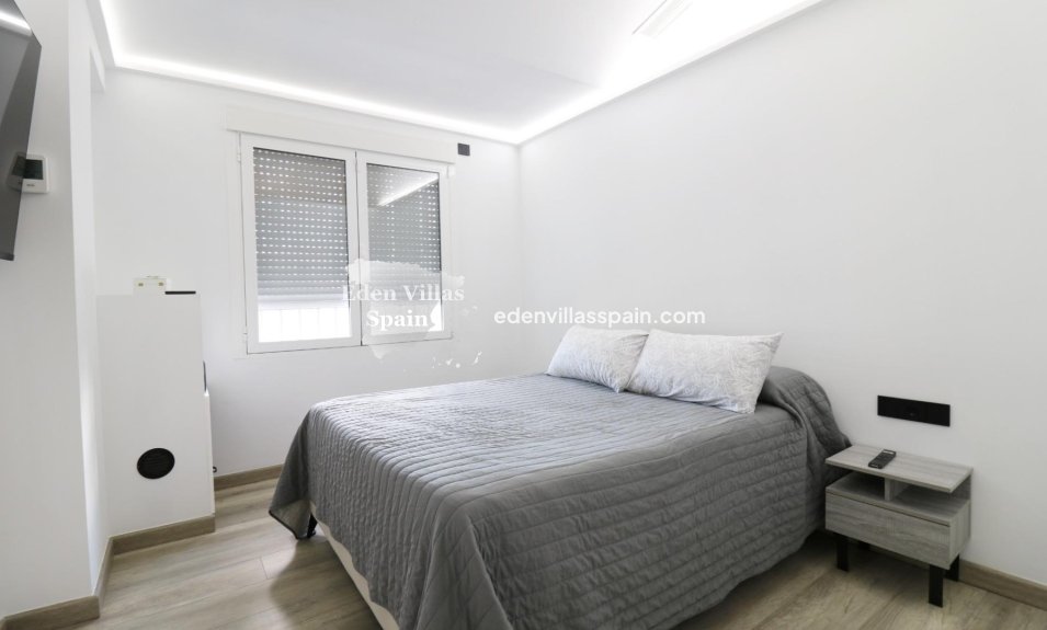 Immobilien Zweiter Hand - Landhaus - Santa Pola