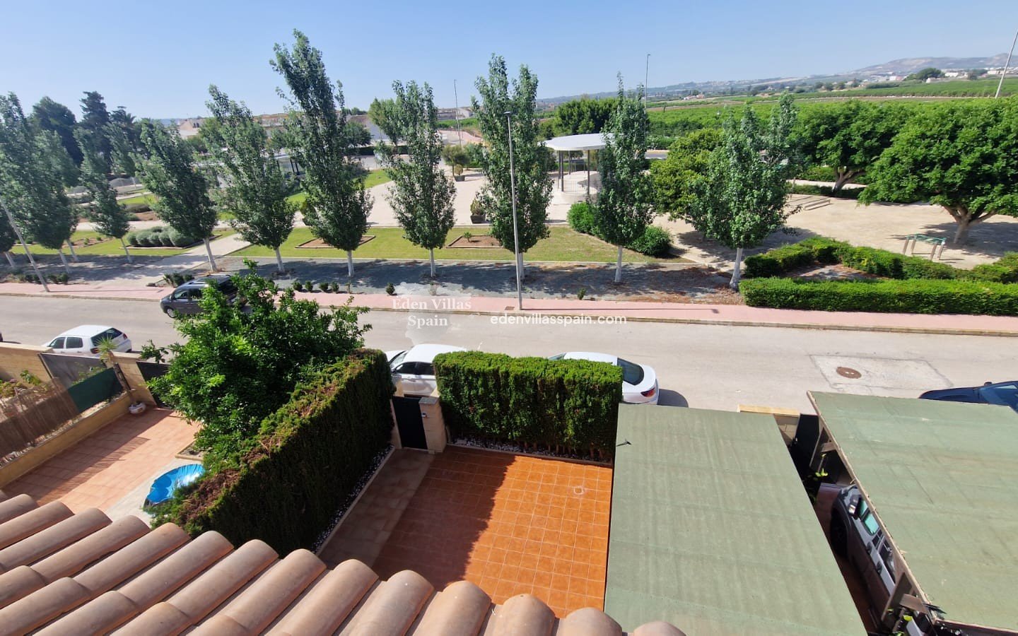 Immobilien Zweiter Hand - Reiheneinfamilienhaus - Daya Nueva