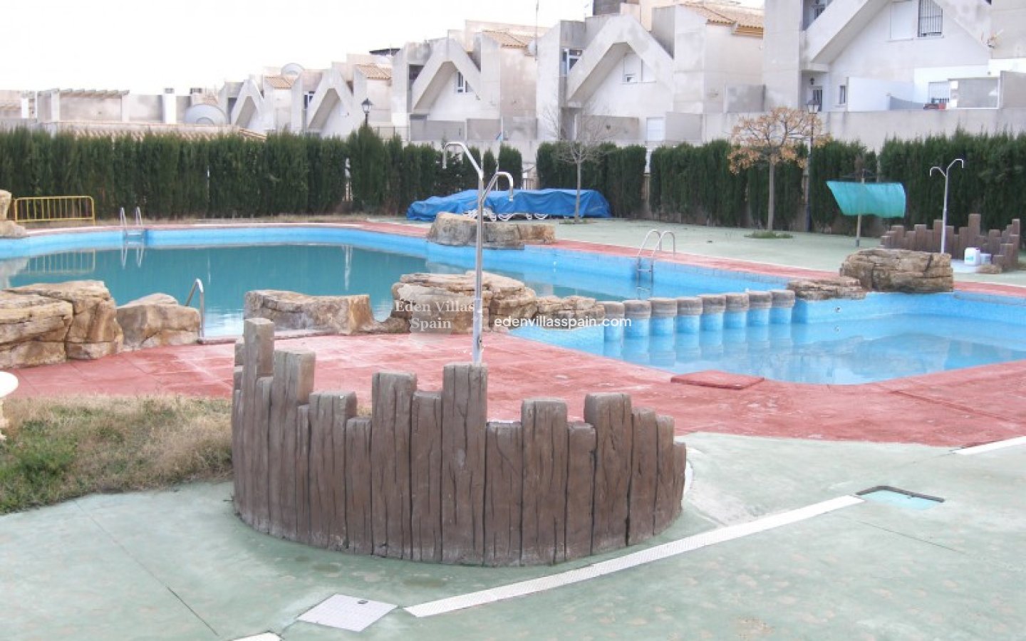 Immobilien Zweiter Hand - Urbanisierung freistehende Villa - Castalla