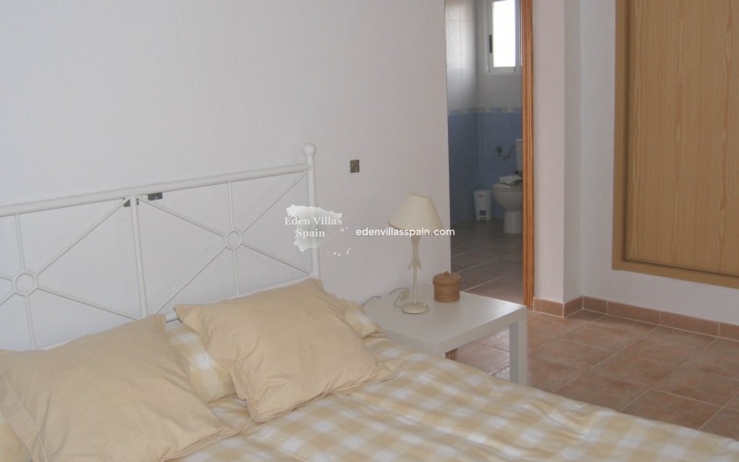 Immobilien Zweiter Hand - Urbanisierung freistehende Villa - Castalla