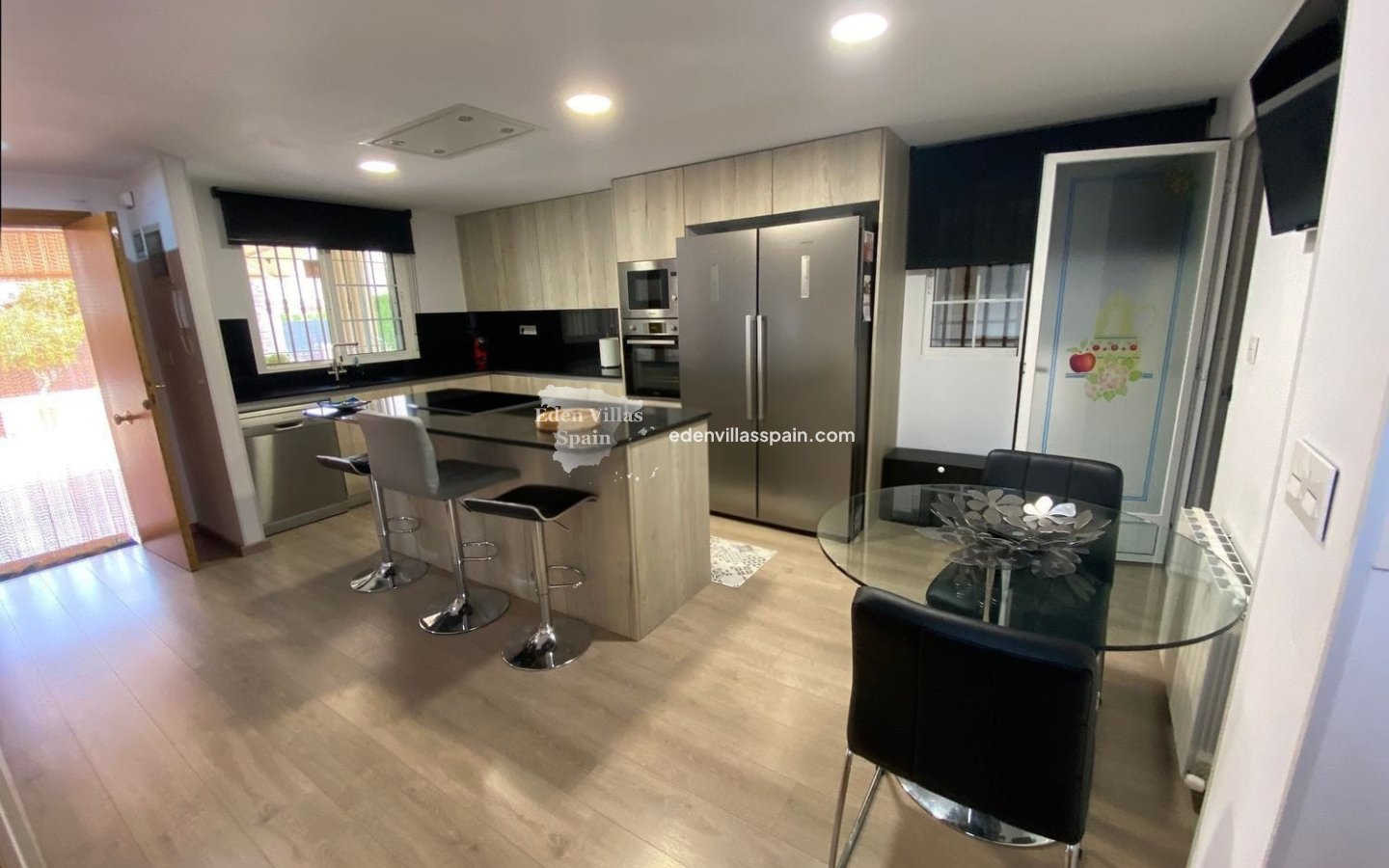 Immobilien Zweiter Hand - Urbanisierung freistehende Villa - Elche