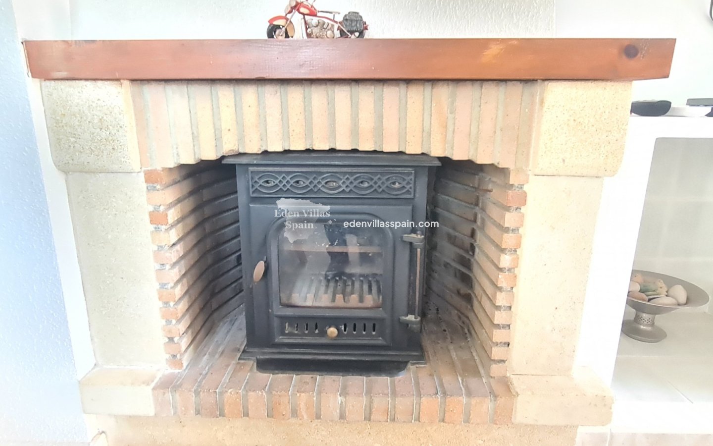 Immobilien Zweiter Hand - Urbanisierung freistehende Villa - La Marina