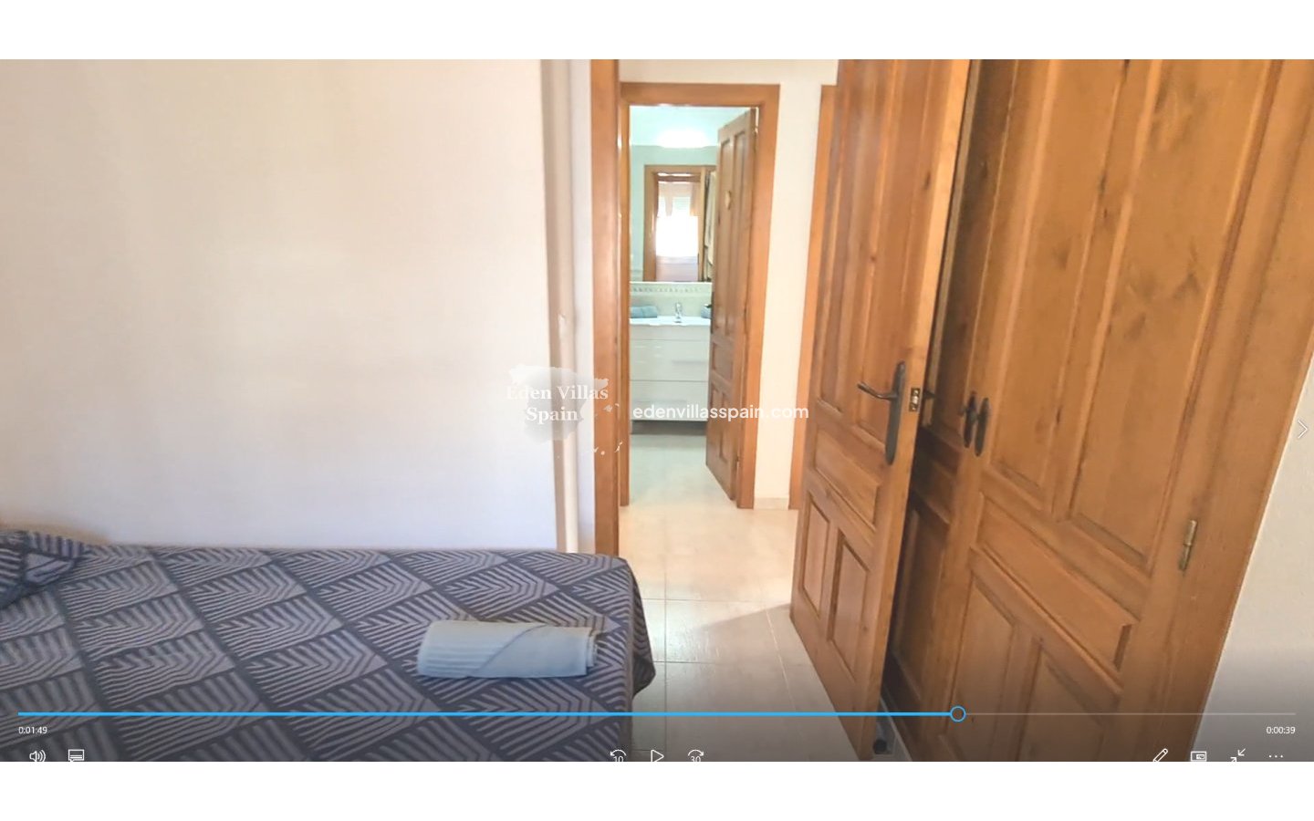 Immobilien Zweiter Hand - Urbanisierung freistehende Villa - La Marina