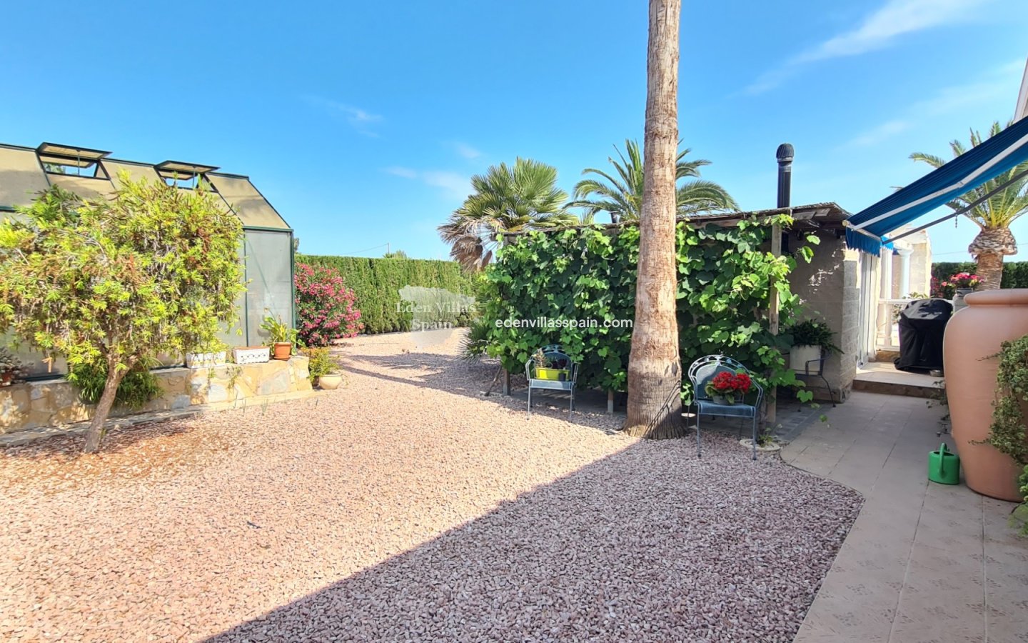 Immobilien Zweiter Hand - Villa an der Küste - La Marina