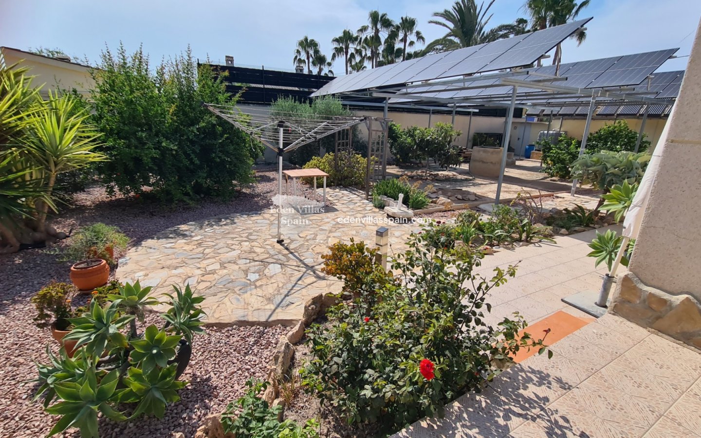 Immobilien Zweiter Hand - Villa an der Küste - La Marina