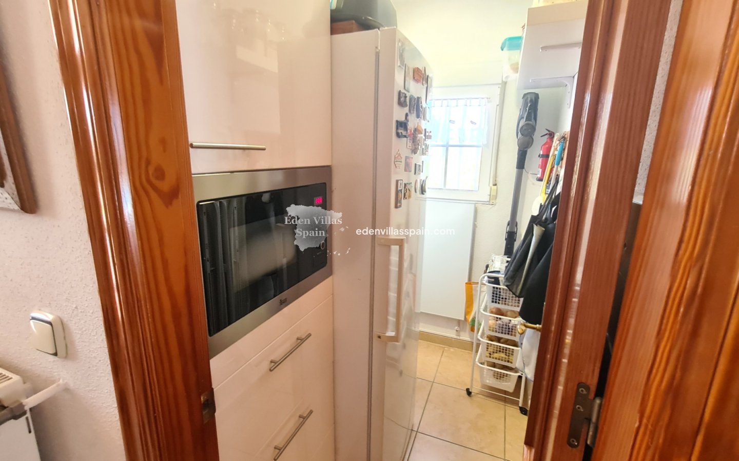 Immobilien Zweiter Hand - Villa an der Küste - La Marina