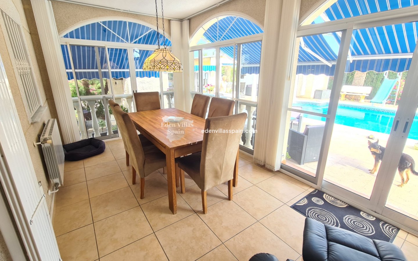 Immobilien Zweiter Hand - Villa an der Küste - La Marina