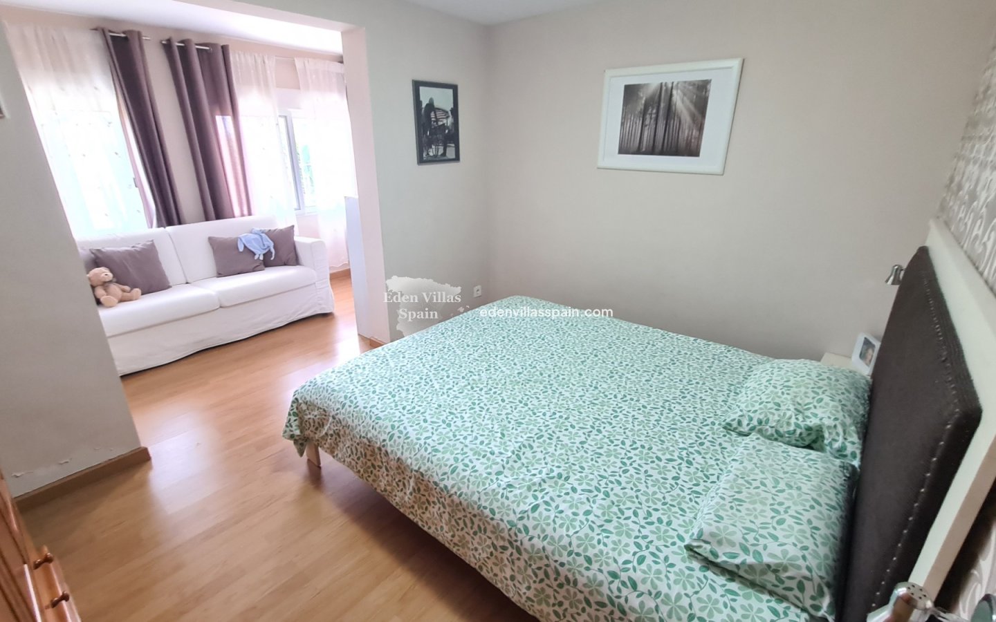 Immobilien Zweiter Hand - Villa an der Küste - La Marina