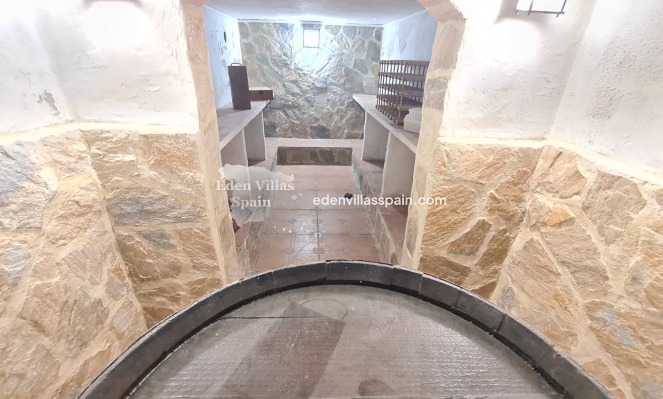 Immobilien Zweiter Hand - Villa an der Küste - La Marina