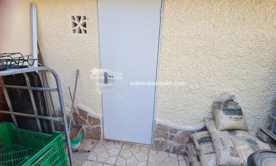 Immobilien Zweiter Hand - Villa an der Küste - La Marina