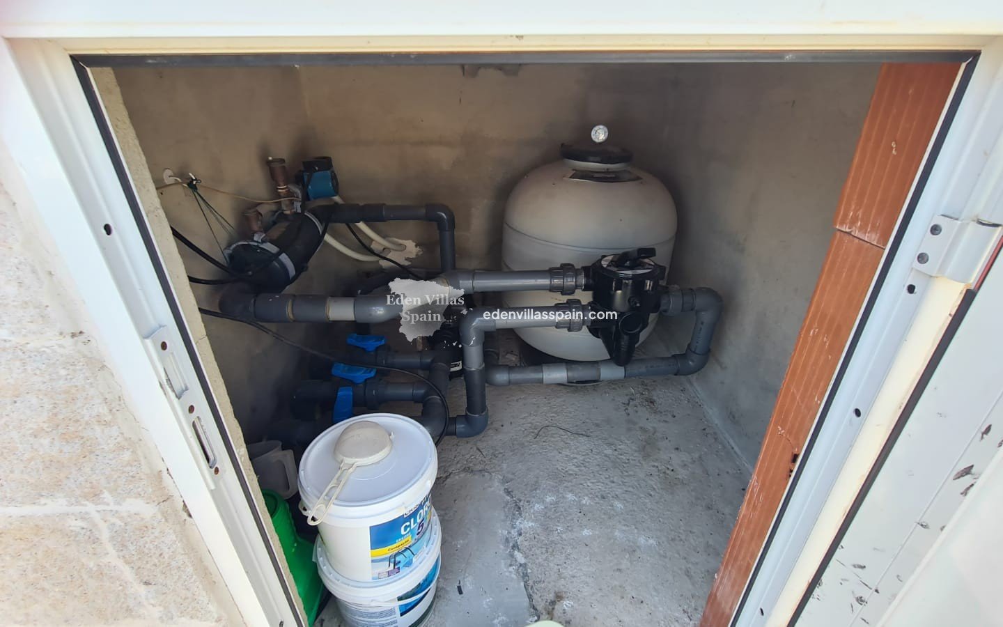 Immobilien Zweiter Hand - Villa an der Küste - La Marina