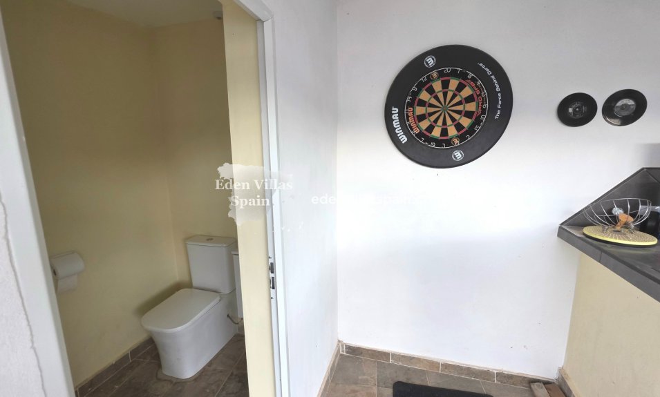 Immobilien Zweiter Hand - Villa an der Küste - La Marina