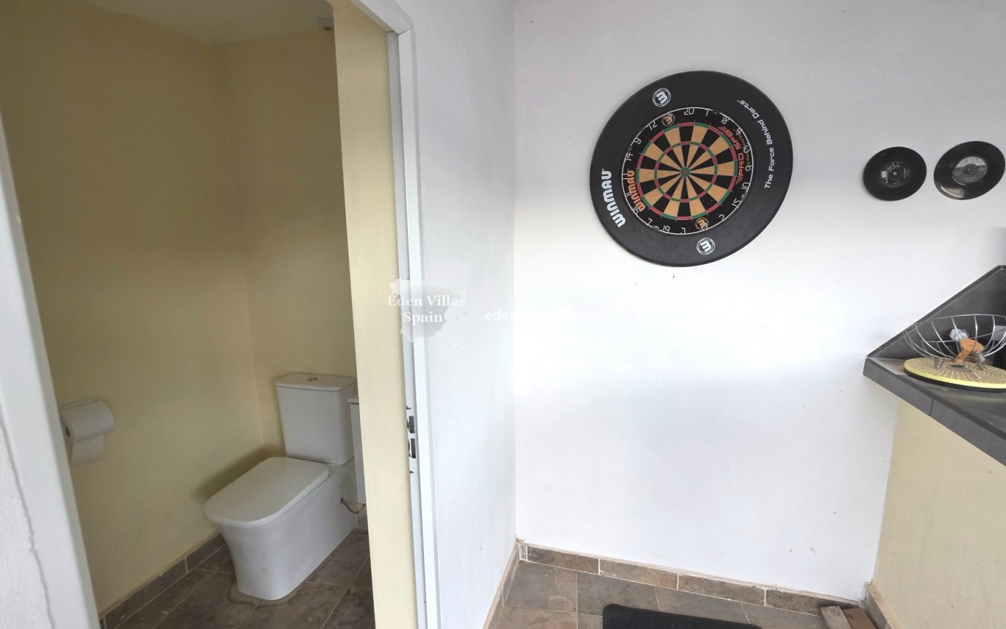 Immobilien Zweiter Hand - Villa an der Küste - La Marina