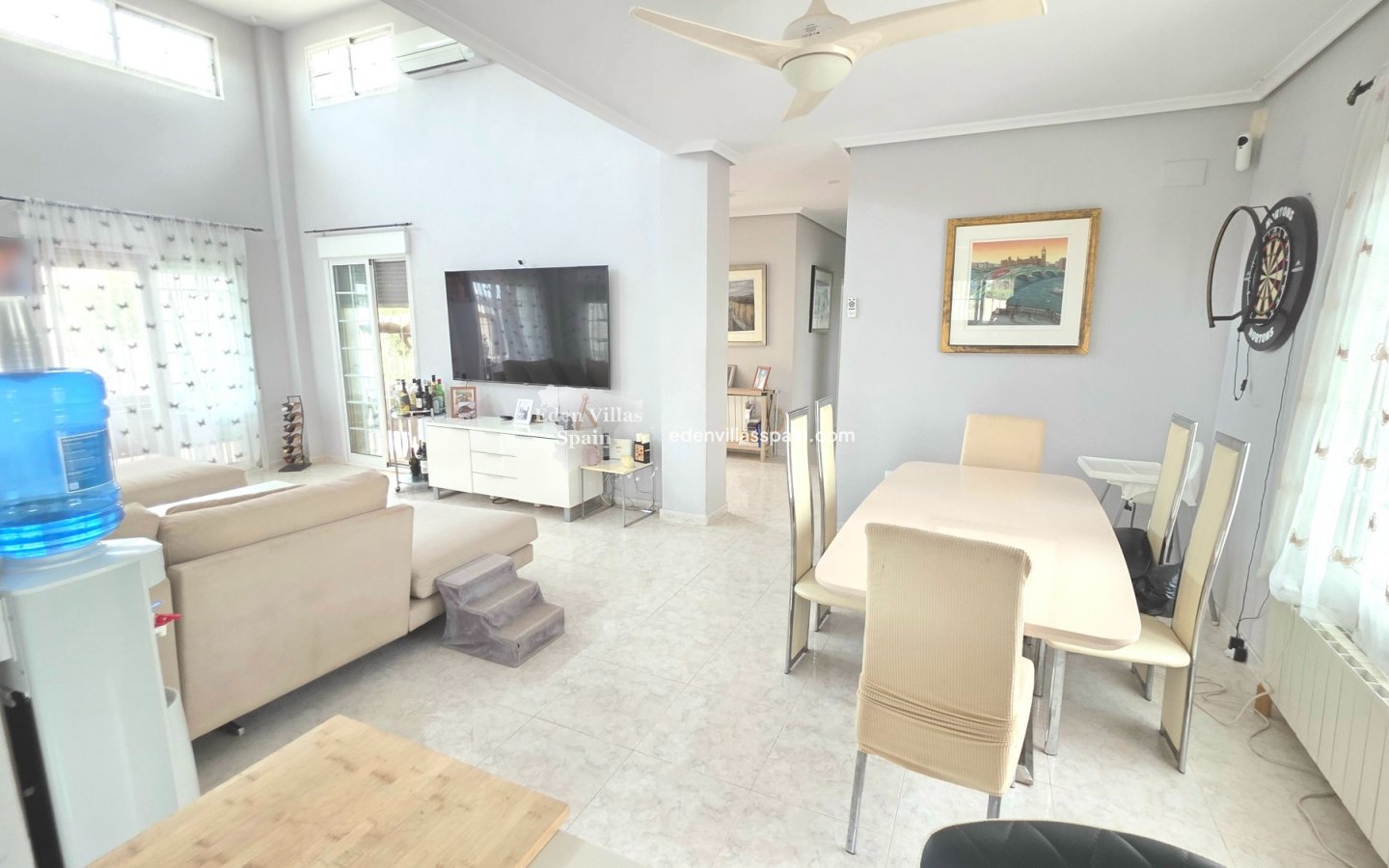 Immobilien Zweiter Hand - Villa an der Küste - La Marina