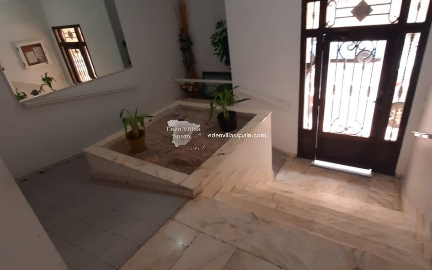 Immobilien Zweiter Hand - Wohnung an der Küste - Torrevieja