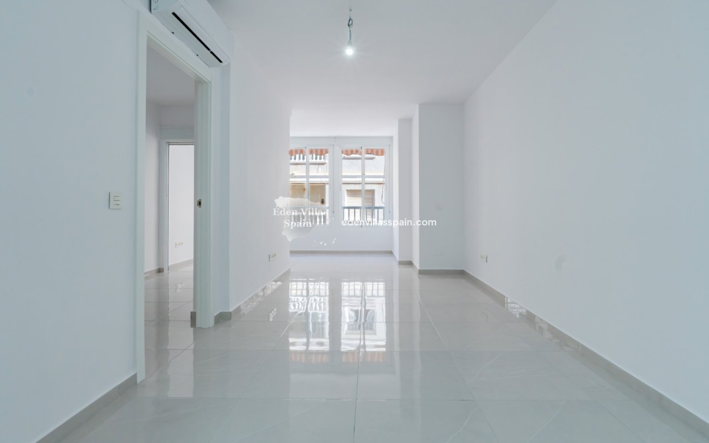 Immobilien Zweiter Hand - Wohnung an der Küste - Torrevieja