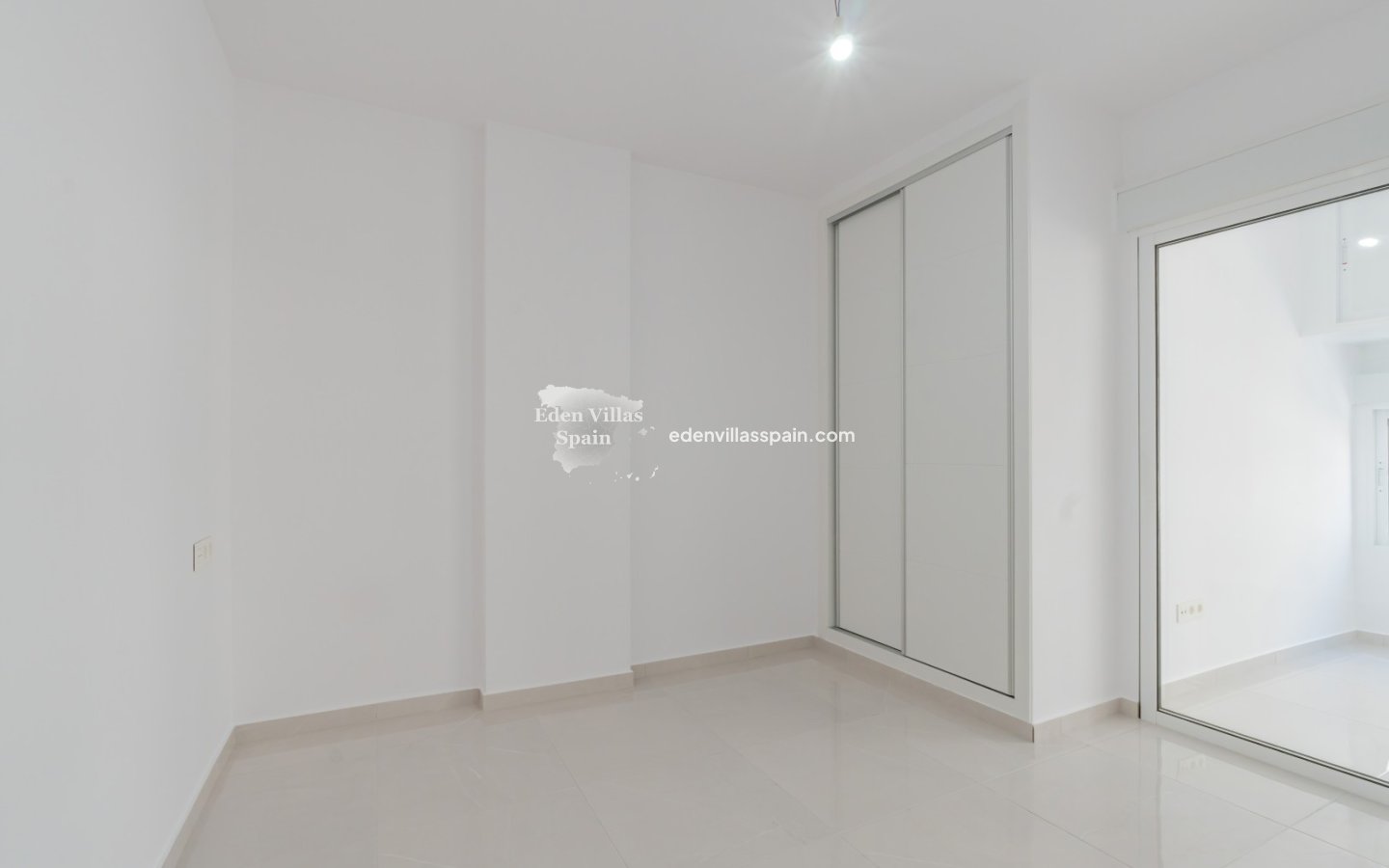 Immobilien Zweiter Hand - Wohnung an der Küste - Torrevieja