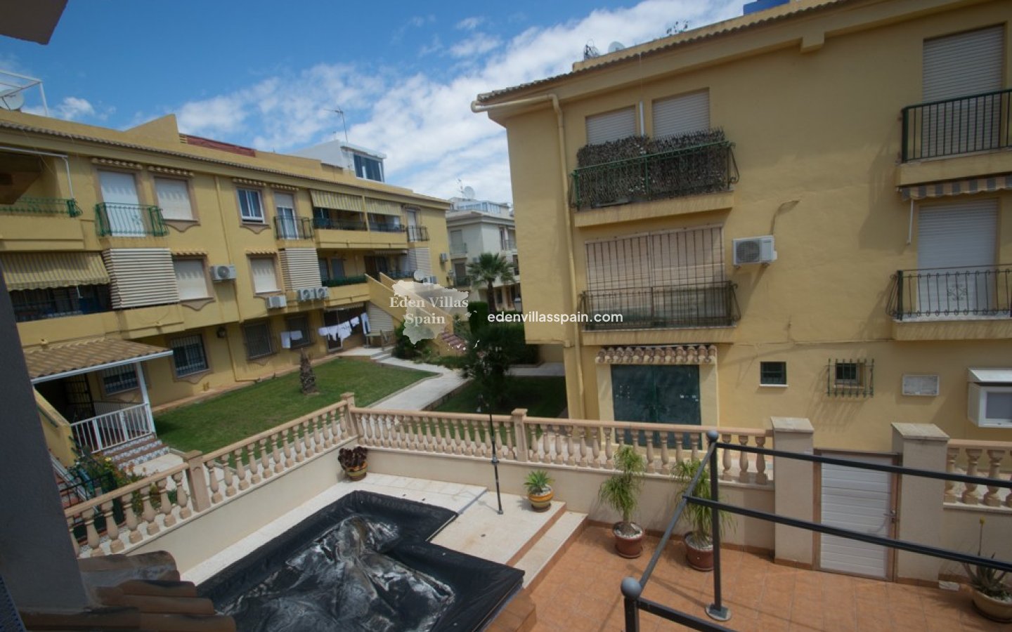 Immobilien Zweiter Hand - Wohnung  - Torrevieja