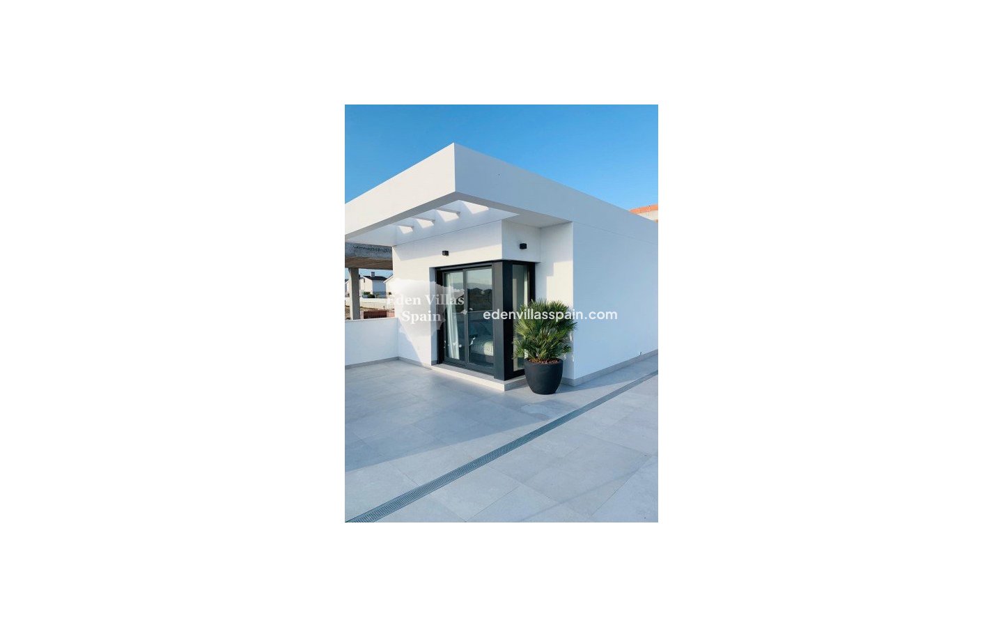 Neubau - Brandneue Villa - La Marina