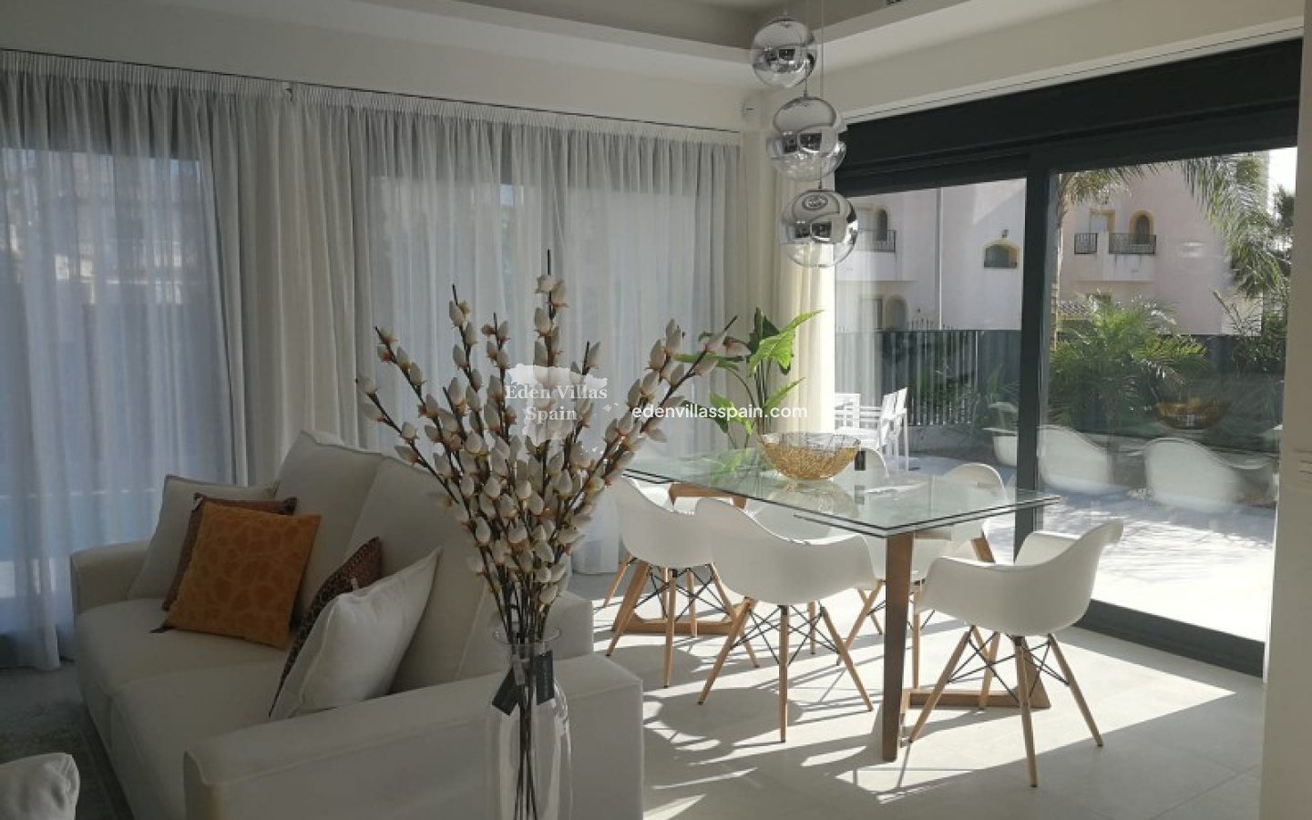 Neubau - Brandneue Villa - La Marina