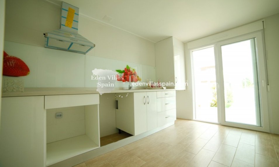 Neubau - Brandneue Villa - Santa Pola