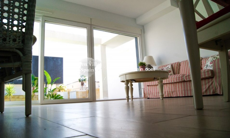 Neubau - Brandneue Villa - Santa Pola