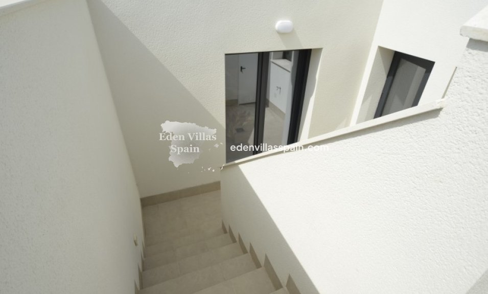 Neubau - Reiheneinfamilienhaus - Daya Nueva