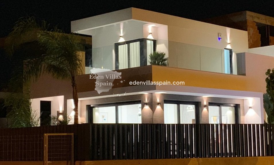 New Construction - Brand New Villa - La Marina