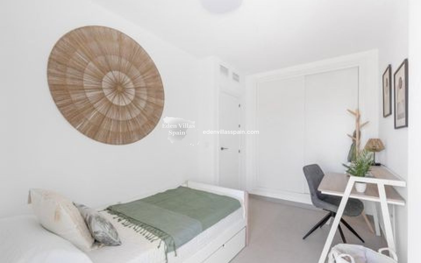 New Construction - Terrace House - Rafal