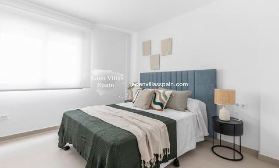 New Construction - Terrace House - Rafal