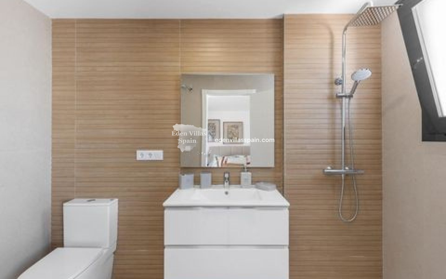 New Construction - Terrace House - Rafal