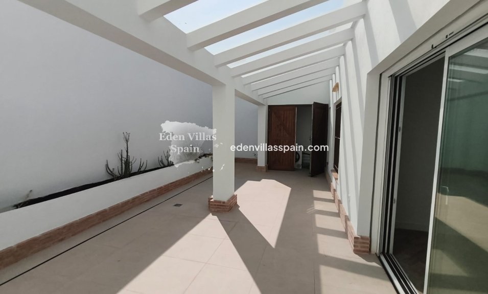 New Construction - Town House - Catral