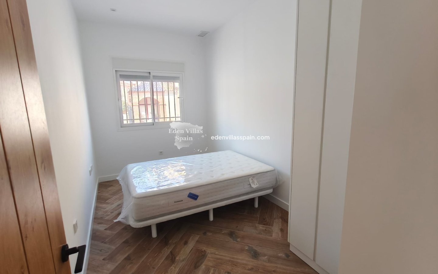 New Construction - Town House - Catral