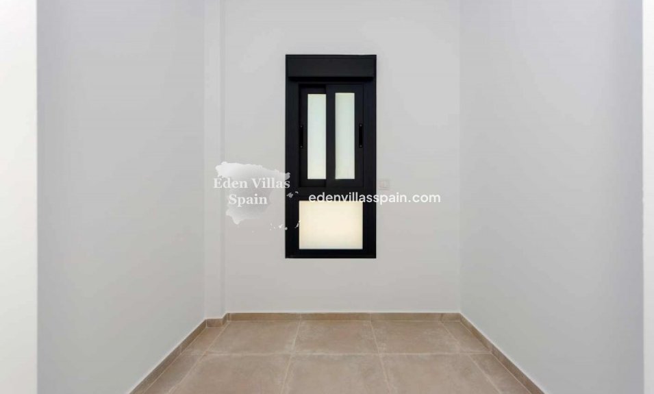 Nieuwbouw - Gloednieuwe villa - Daya Nueva