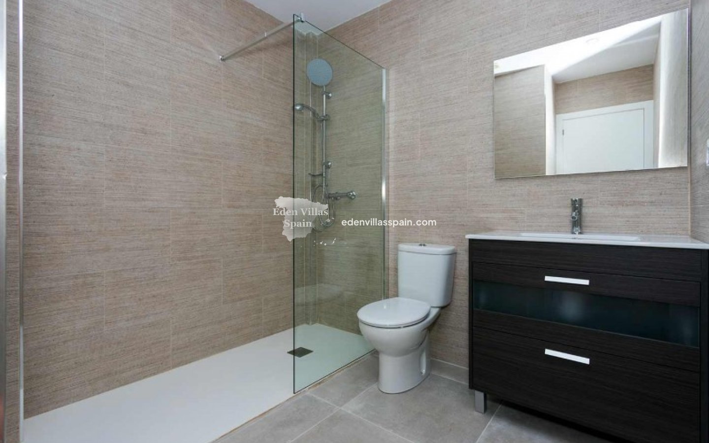 Nieuwbouw - Gloednieuwe villa - Daya Nueva