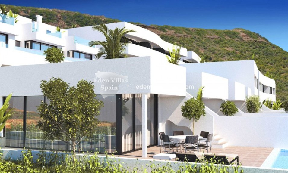 Nieuwbouw - Gloednieuwe villa - Guardamar del Segura