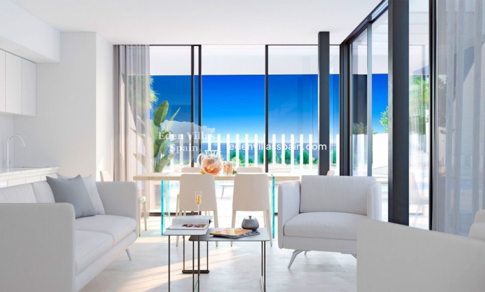 Nieuwbouw - Gloednieuwe villa - Guardamar del Segura