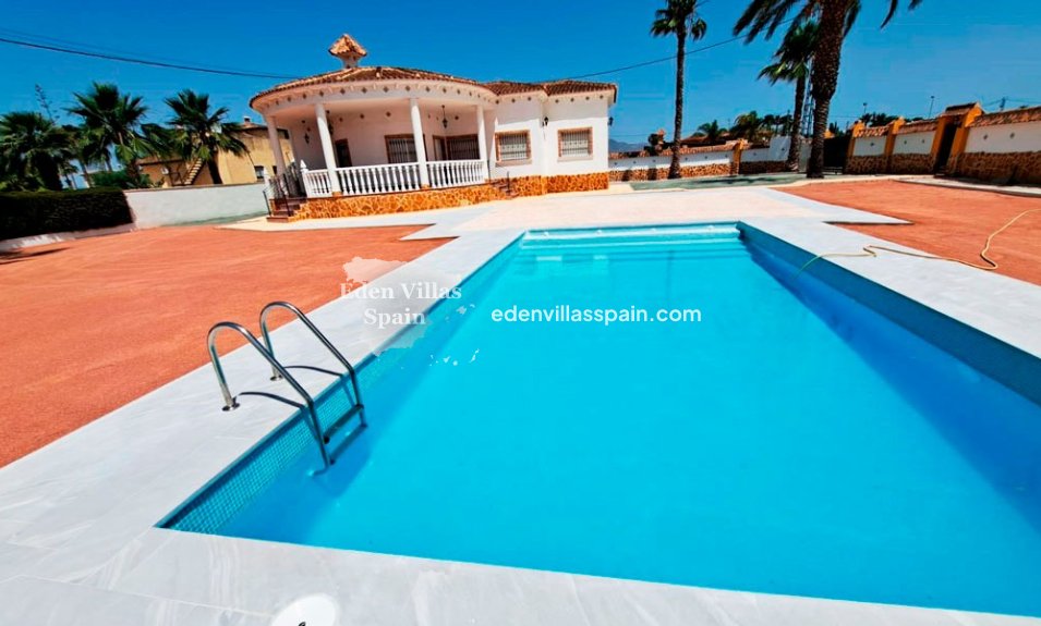 Nieuwbouw - Landhuis - Catral