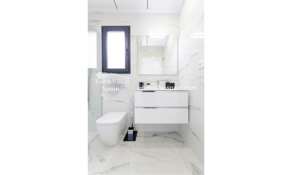 Nouvelle construction - Maison de lotissement - Torrevieja