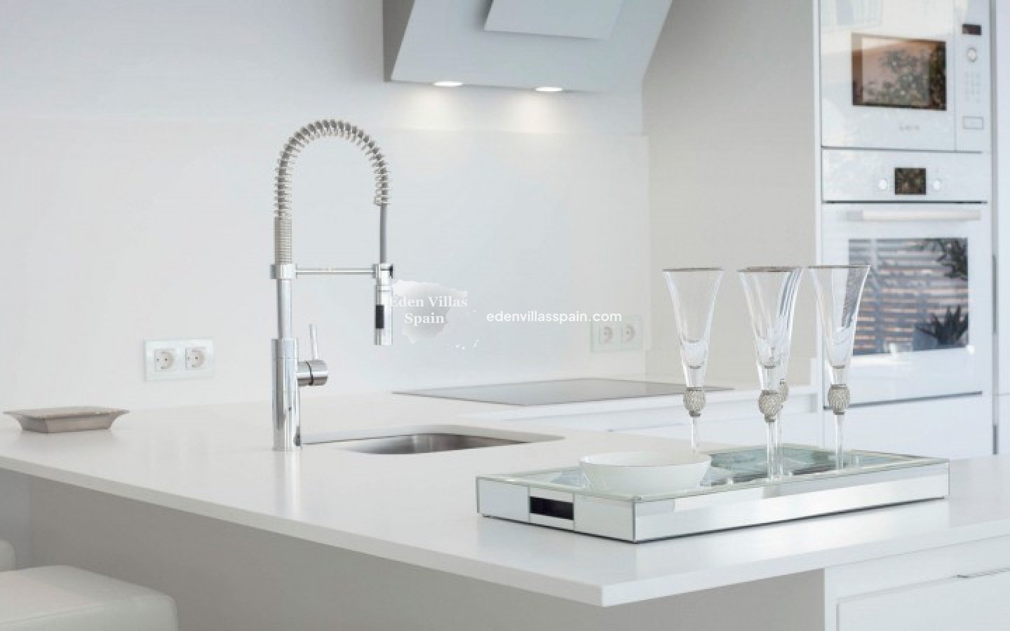 Obra Nueva - Casa de pueblo - Guardamar del Segura