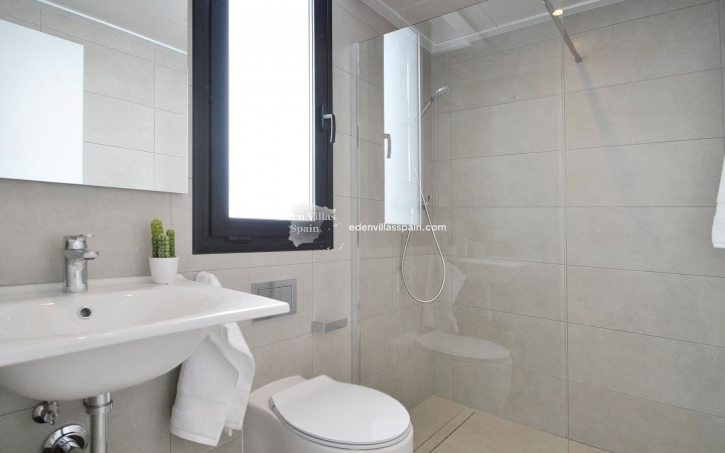 Obra Nueva - Casa de pueblo - Guardamar del Segura