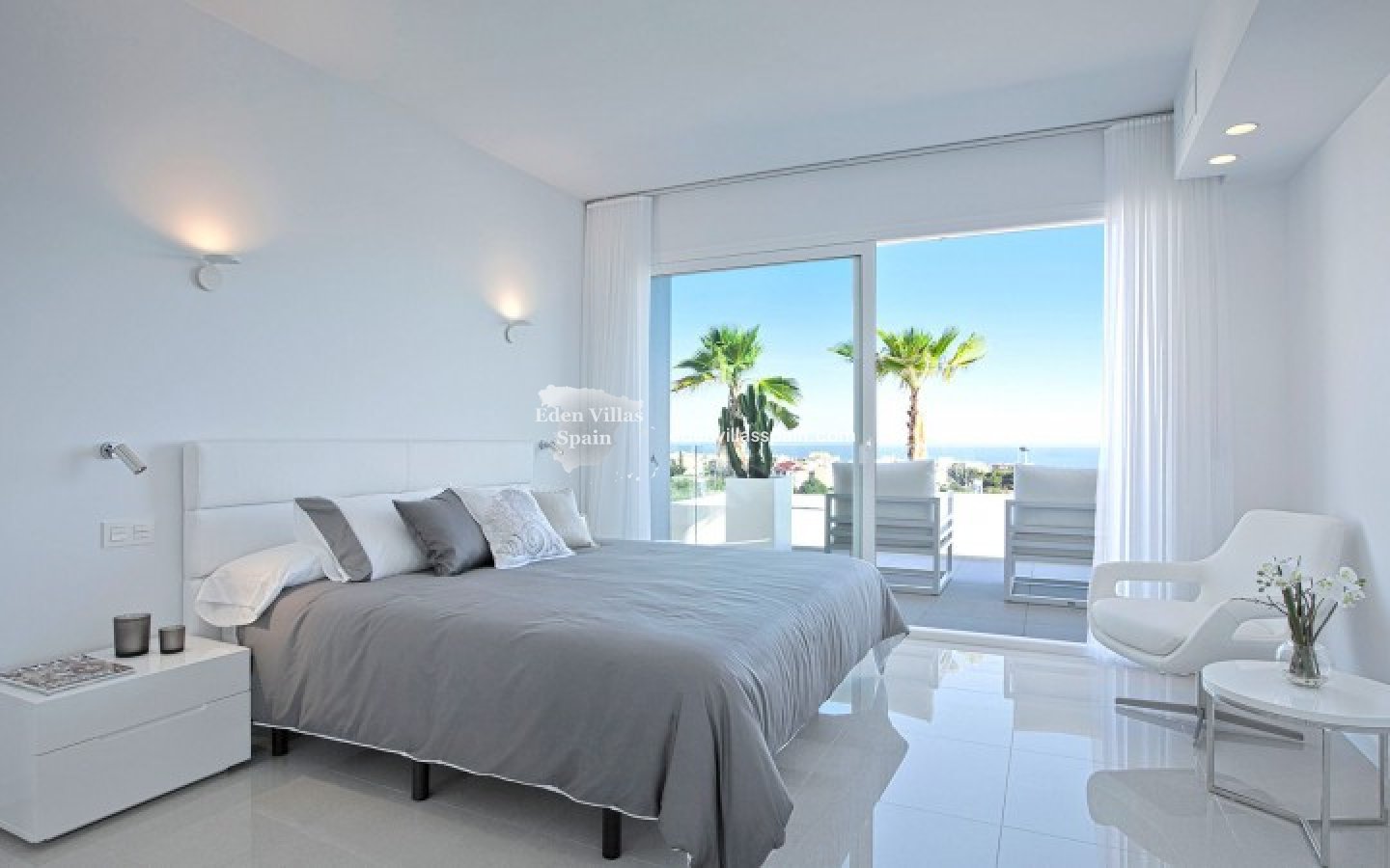 Obra Nueva - Casa de pueblo - Guardamar del Segura