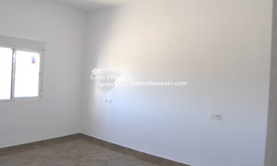 Obra Nueva - Villa a estrenar - Alicante