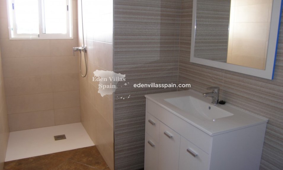 Obra Nueva - Villa a estrenar - Alicante